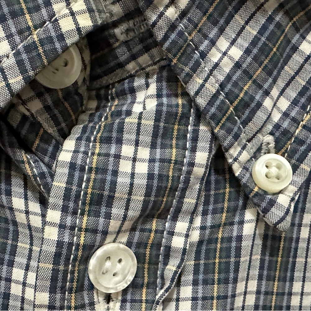 243 GAP | EUC Multicolor Plaid Button-Down Checkered Shirt (Size L) - Picture 2 of 9